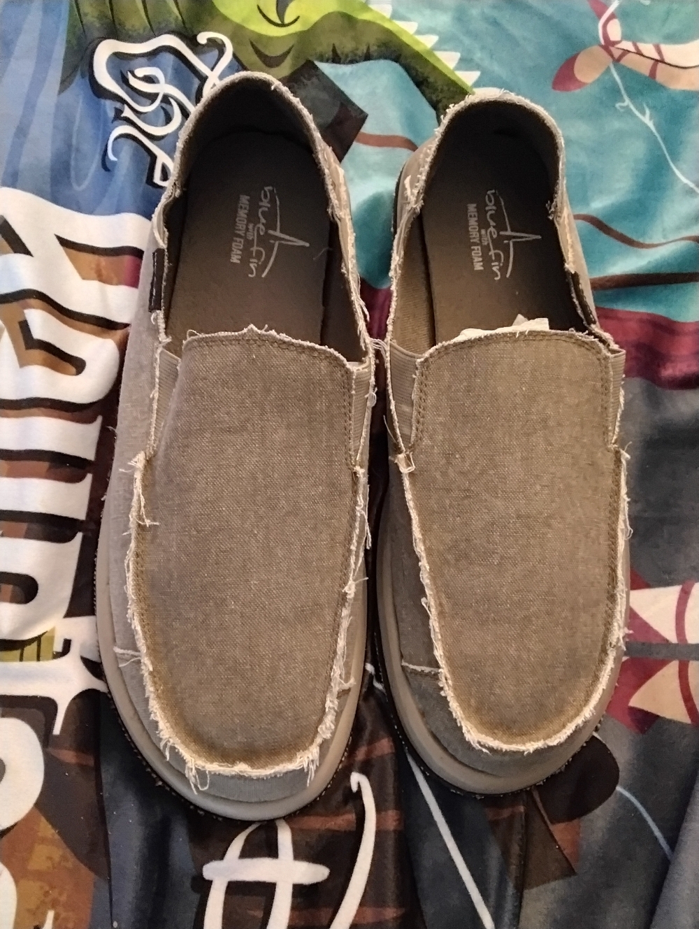 Blue Fin Men's size 13 baja canvas beach loafers flats casual tan shoes slip on